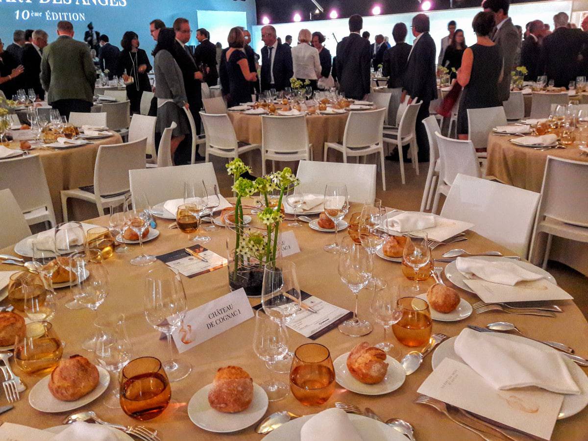 Cognac Frankreich La Part des Anges Tisch