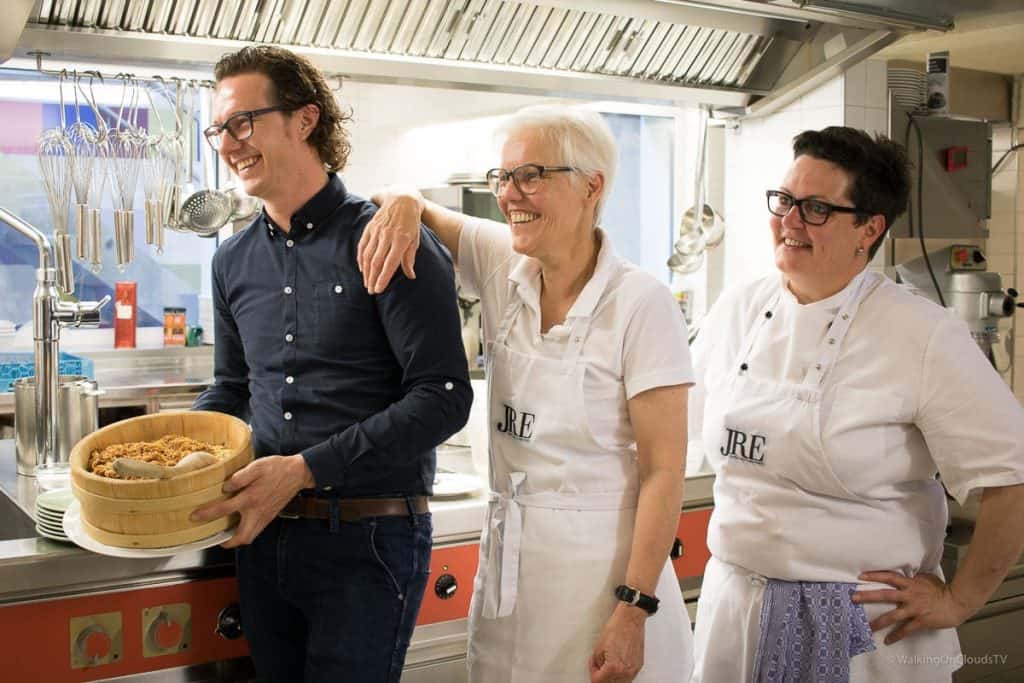 Biohotel Schwanen, Bizau im Bregenzerwald, Vorarlberg, Produkte aus biologischem Anbau, Emanuel Moosbrugger Wein-, Biersommelier, Werkraum