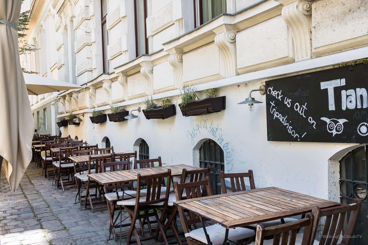 Tian das vegetarische Gourmet Restaurant in Wien, Küchenchef Paul Ivic, Tian Bistro, Ritz-Carlton, Rooftop-Bar, Dstrikt Steakhouse, Hotel, Wellness, Best Ager, Sterneküche