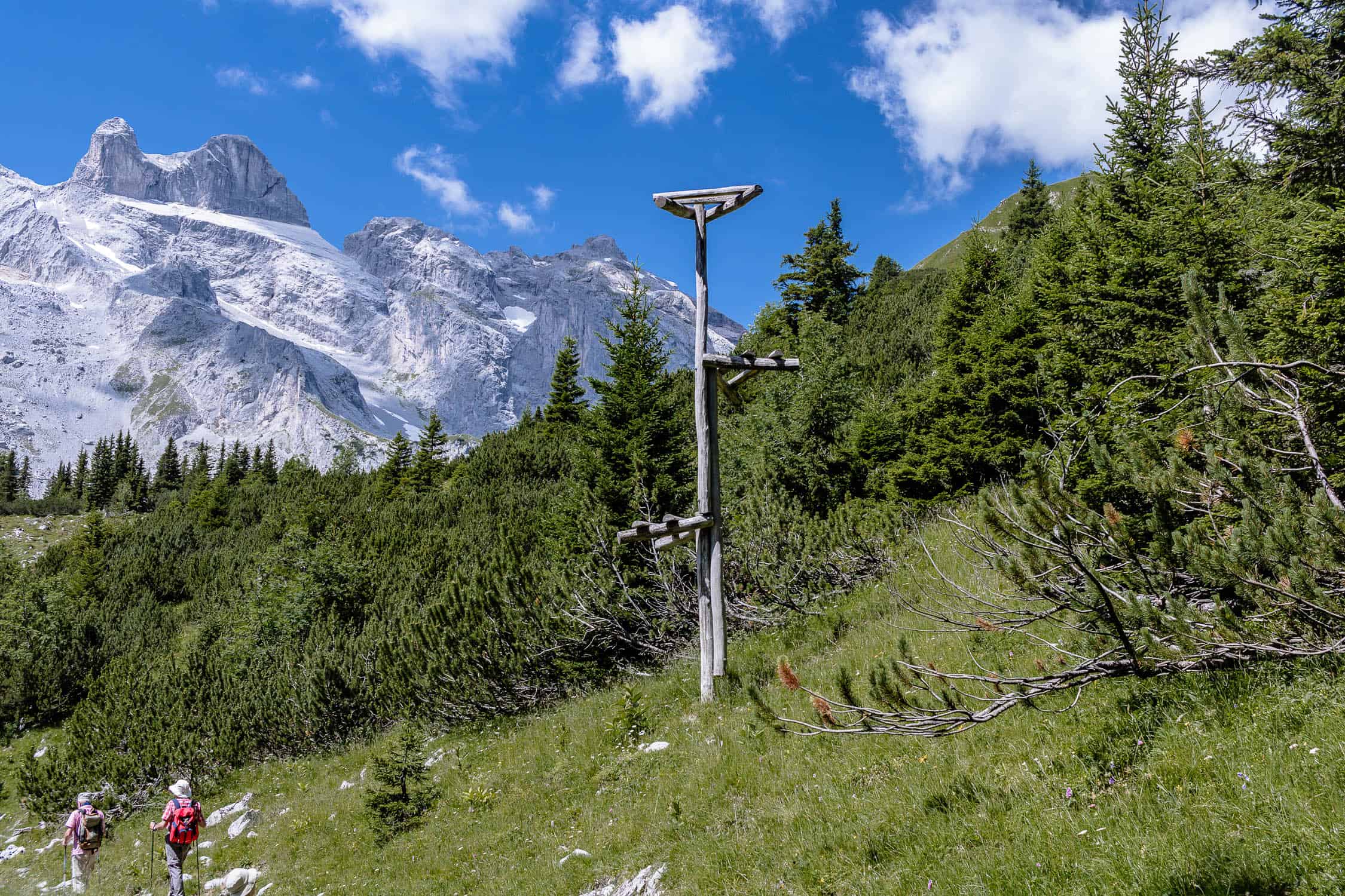 Montafon südlichstes Tal in Vorarlberg ist Sommer wie Winter ein schöner Urlaubsort. Schruns ist idealer Ausgangspunkt zum Wandern, Mountaunbiketouren, Klettern,