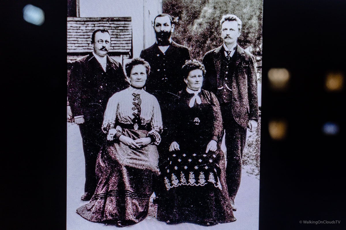 Swarovski, Kristallwelten, Wattens, Schatzkammer, Kristallwolke, Irrgarten, Spielturm, Objektive, Store, Kristalldom, Blaue Halle, Daniels, Travel Blog, Best Ager