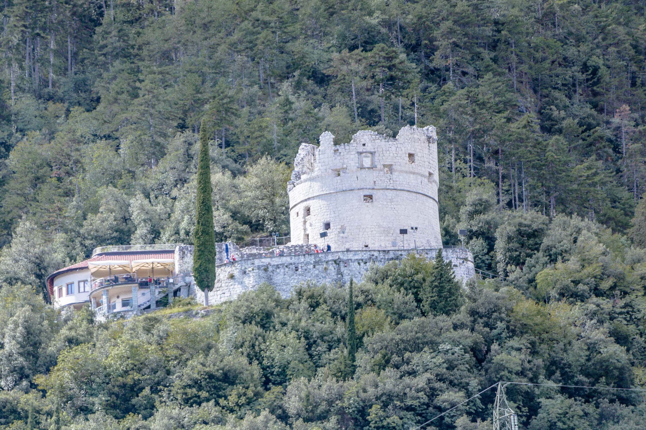 Riva del Garda am Gardasee ideal zum Wandern und Radfahren, Trentino, Italien, Pregasina, Lendrotal, Monte Brione, Bastion, Ponale-Strasse, MAG-Museo,