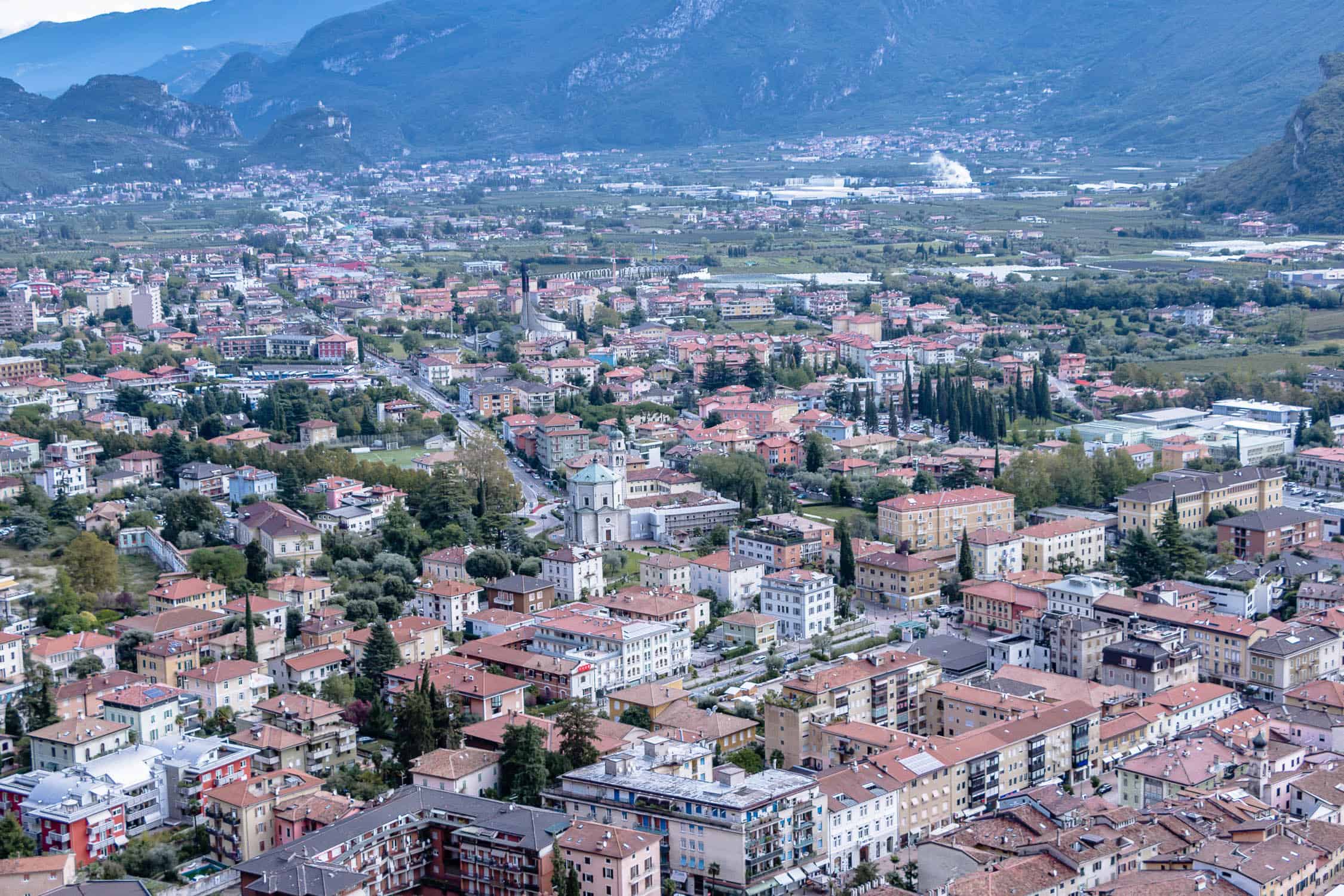 Riva del Garda am Gardasee ideal zum Wandern und Radfahren, Trentino, Italien, Pregasina, Lendrotal, Monte Brione, Bastion, Ponale-Strasse, MAG-Museo,