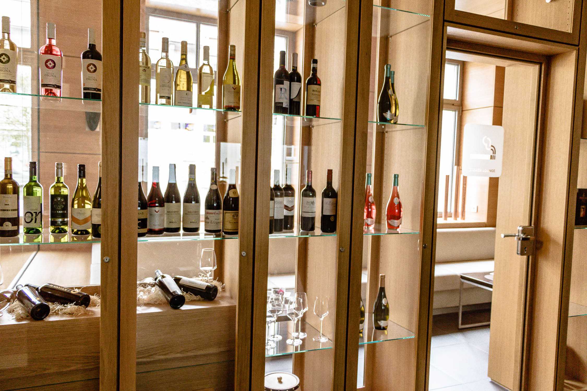 Das fünf Sterne Hotel Elbresidenz in Bad Schandau liegt direkt an der Elbe in der Sächsischen Schweiz, Wellness, Fitness, Tagungshotel, gehobene Gourmet-Küche,