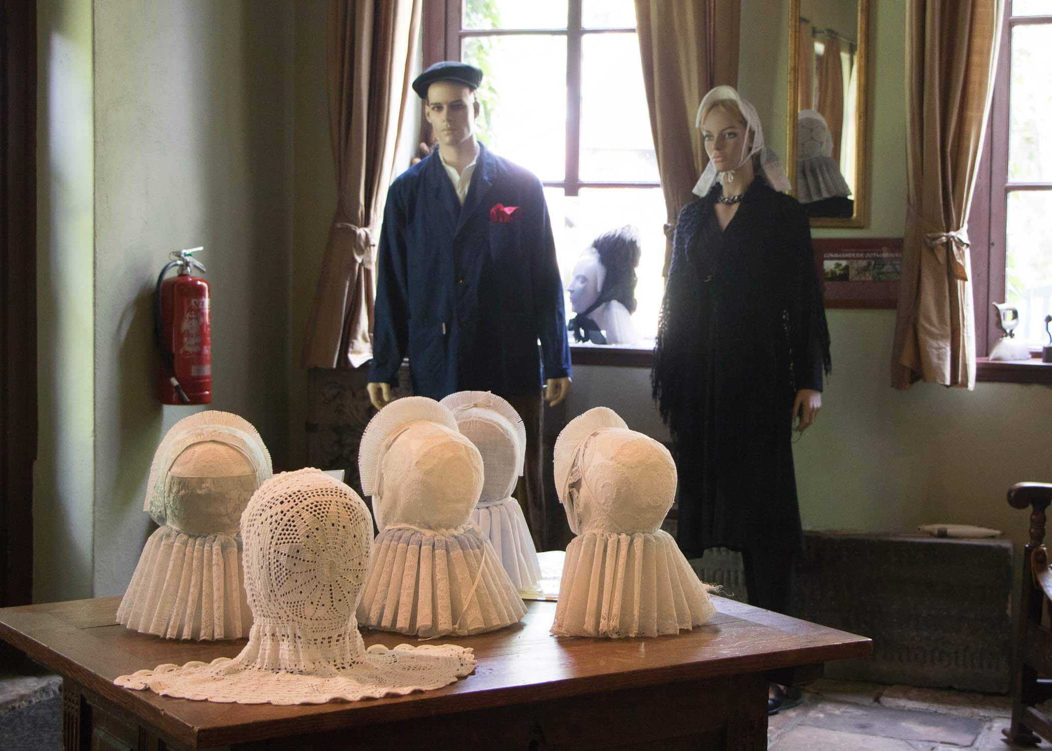 Hotel de Wiemsel in Ootmarsum, Restaurant de Wanne, Dinkelland, Ton Schulten, Freilichtmuseum, Schulmuseum, Svingraven, Twente, Springendal, Wandern, Radfahren