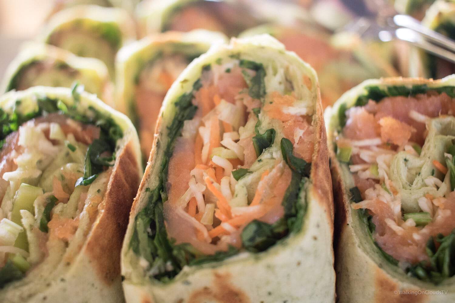 Hilton Hotel München Airport, ideal bei einem frühen Abflug, Urlaub, Geschäftsreise, Wellnessoase bei Zwischenstop, Restaurant Charles Lindbergh, Atrium, Fussball Doppelpass