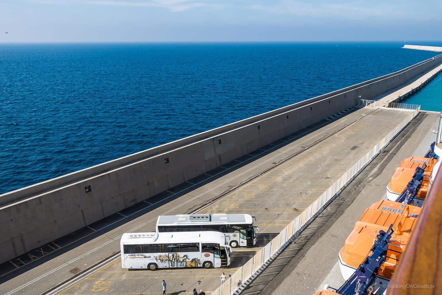 Als Kreuzfahrtblogger in Rom und Civitavecchia unterwegs mit TUI-Mein Schiff - Als Reiseblogger auf einer Mittelmeerkreuzfahrt. Was kann man als Kreuzfahrer in Rom erleben? Welche Ausflüge gibt es?