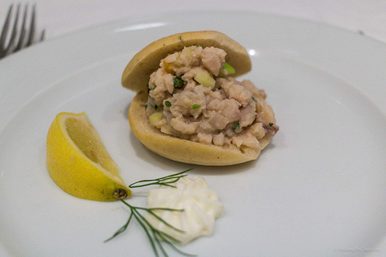 Kreuzfahrt als Best-Ager und Rentner - Kreuzfahrtblog - Was unternimmt man an einem Seetag? Blick in die Küche - Restaurants - Seetag auf der TUI Mein Schiff 5 - Mittelmeerkreuzfahrt -Größter Swimming-Pool Kreuzfahrtschiff