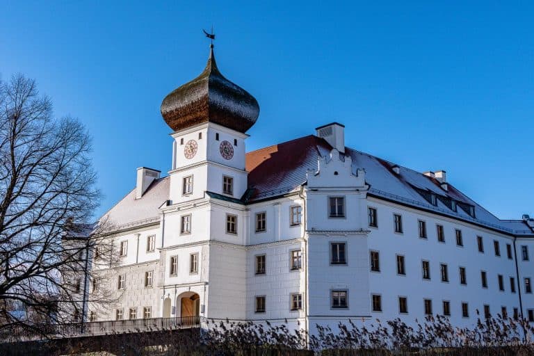 Hotel Schloss Hohenkammer und Sternerestaurant Camers, ideal für eine kleine Auszeit. Nur 30 Minuten von München entfernt. Tagungshotel, Feiern, Biergarten