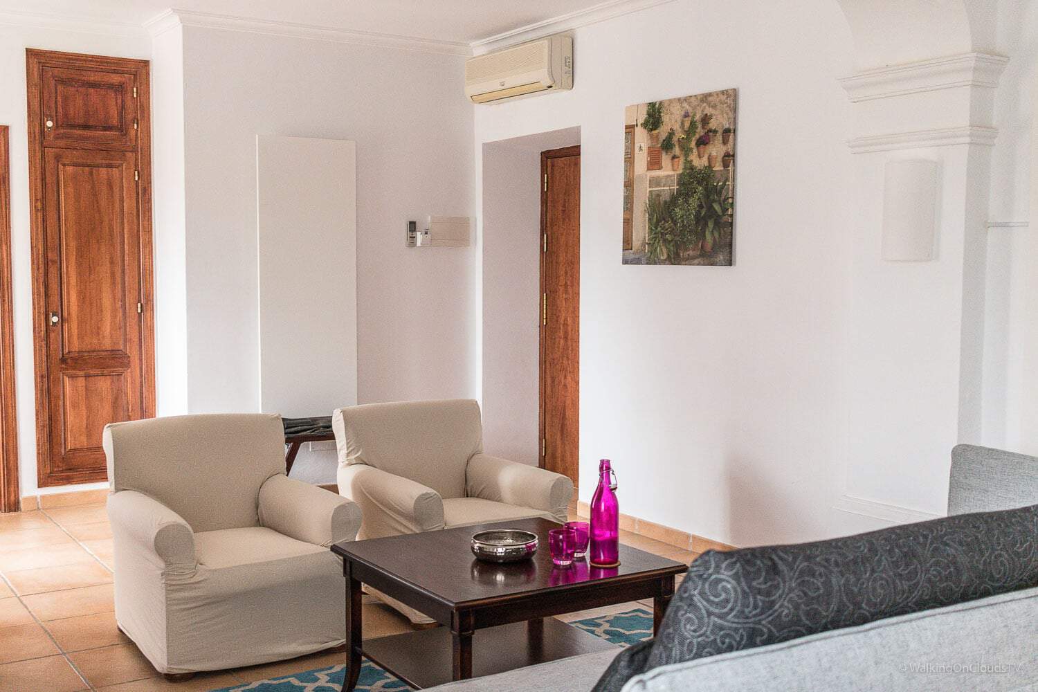 Yoga und Wandern auf Mallorca, meine ersten Erfahrungen, Retreat Finca Son Manera, Palma, Kathedrale, Arabische Bäder, Soller, walking, Best Ager, Alleinreisende