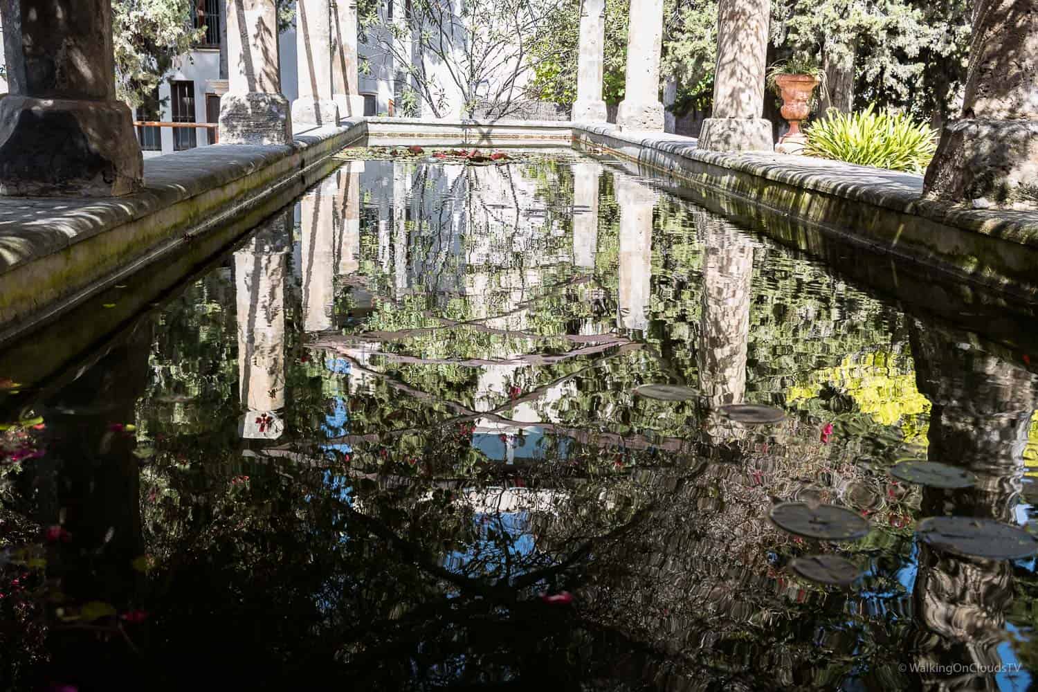 Yoga und Wandern auf Mallorca, meine ersten Erfahrungen, Retreat Finca Son Manera, Palma, Kathedrale, Arabische Bäder, Soller, walking, Best Ager, Alleinreisende