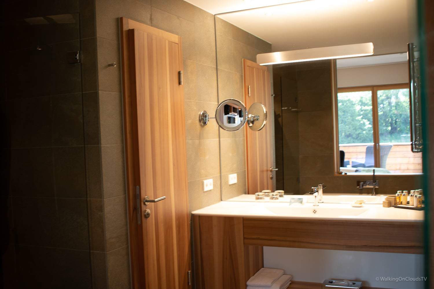 Wellnesshotel Klosterhof in Bayrisch Gmain - ideal für die kleine Auszeit. Direkte Nähe zu Bad Reichenhall und nur wenige Kilometer von Salzburg entfernt. Fitness, Wellness, Erholung, Wandern, Klettern, Radtouren