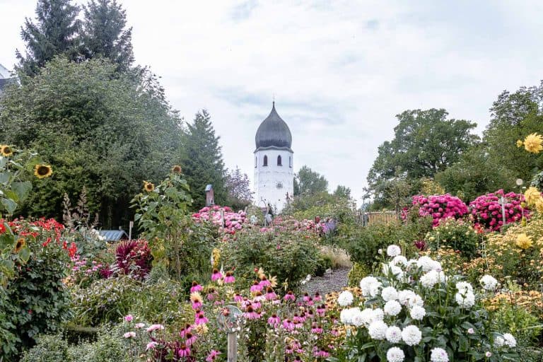 Kurztrip an den Chiemsee - was man sich ansehen sollte, Herreninsel, Fraueninsel, Herrenchiemsee, Alten Schloss, Alpenland, Wolfsschlucht, Wendelstein, Lüftlmalerei, Schiffleutwanderweg