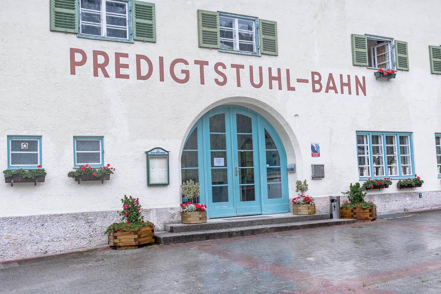 Wellnesshotel Klosterhof in Bayrisch Gmain - ideal für die kleine Auszeit. Direkte Nähe zu Bad Reichenhall und nur wenige Kilometer von Salzburg entfernt; Freilichtmuseum, Alte Saline, Predigtstuhlbahn, Erholung, Wandern, Klettern, Radtouren