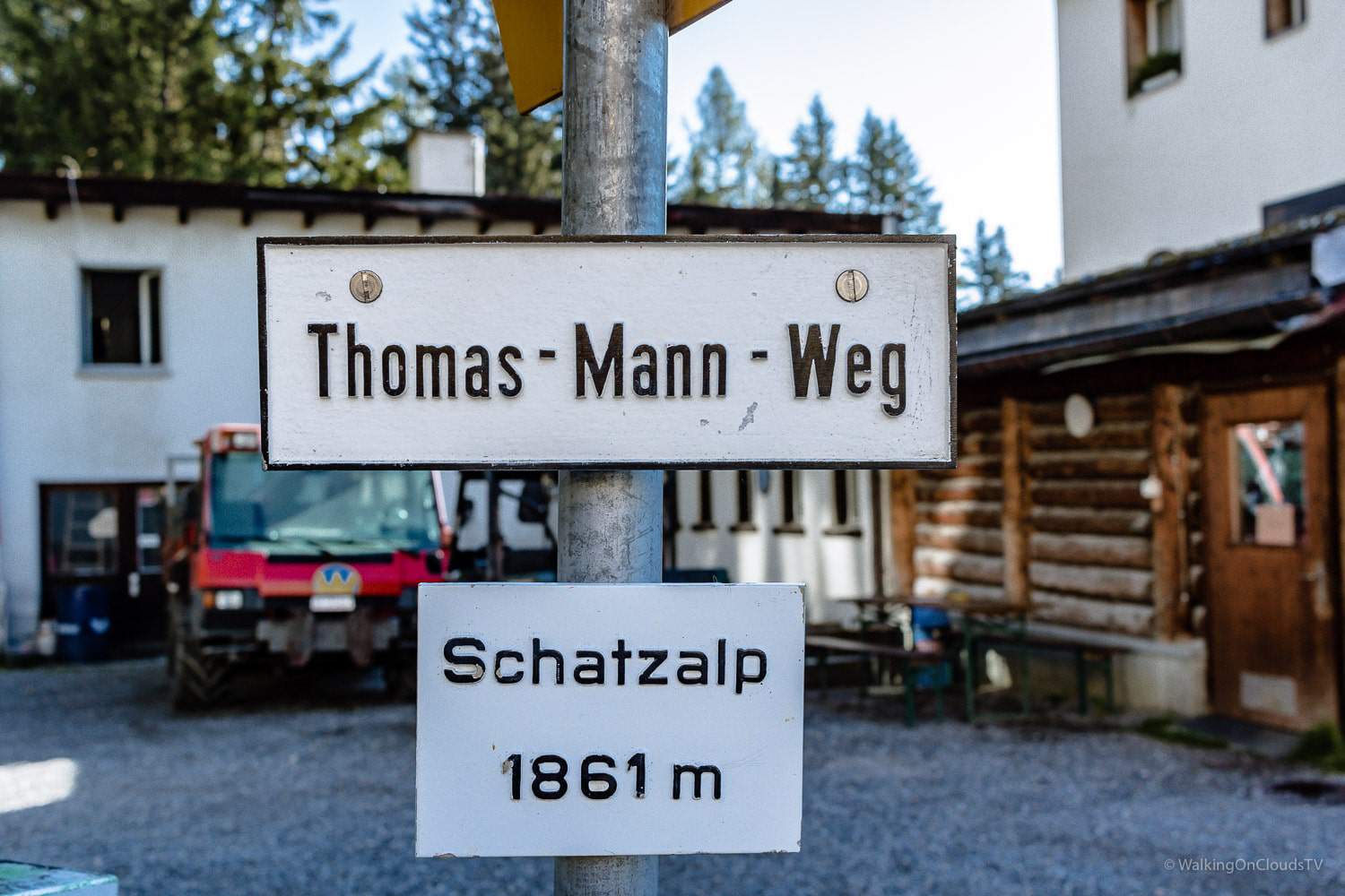 Davos - Schweiz, Tipps für einen erholsamen Urlaub. Wandern auf den Wegen von Thomas Mann und Ernst Ludwig Kirchner - Sehenswürdigkeiten - Schatzalp - Reiseblog