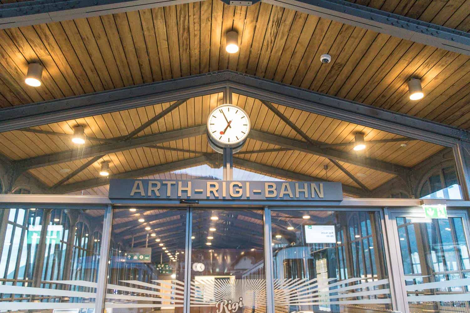 Kurzurlaub in der Schweiz - organisiert von Ameropa - von Luzern über den Vierwaldstättersee und dem Gotthardexpress nach Lugano - entspanntes Reisen