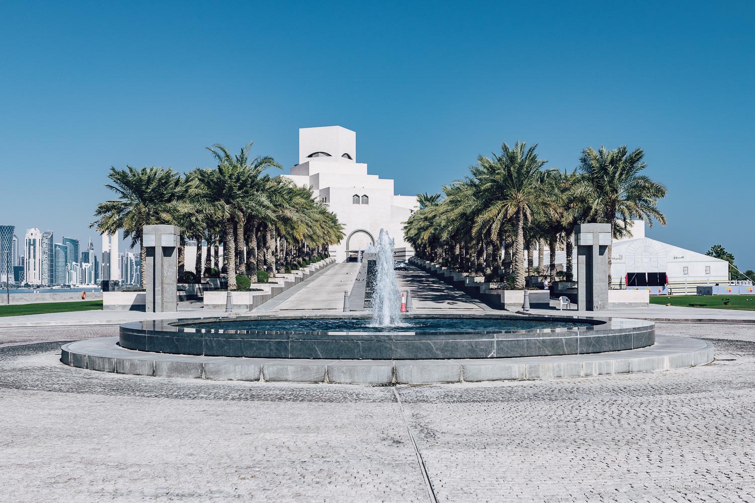 Stopover in Doha - was muss man beachten und was sollte man sich ansehen. Museum für islamische Kunst, Nationalmuseum, Souq Waqif, The Pearl, Corniche