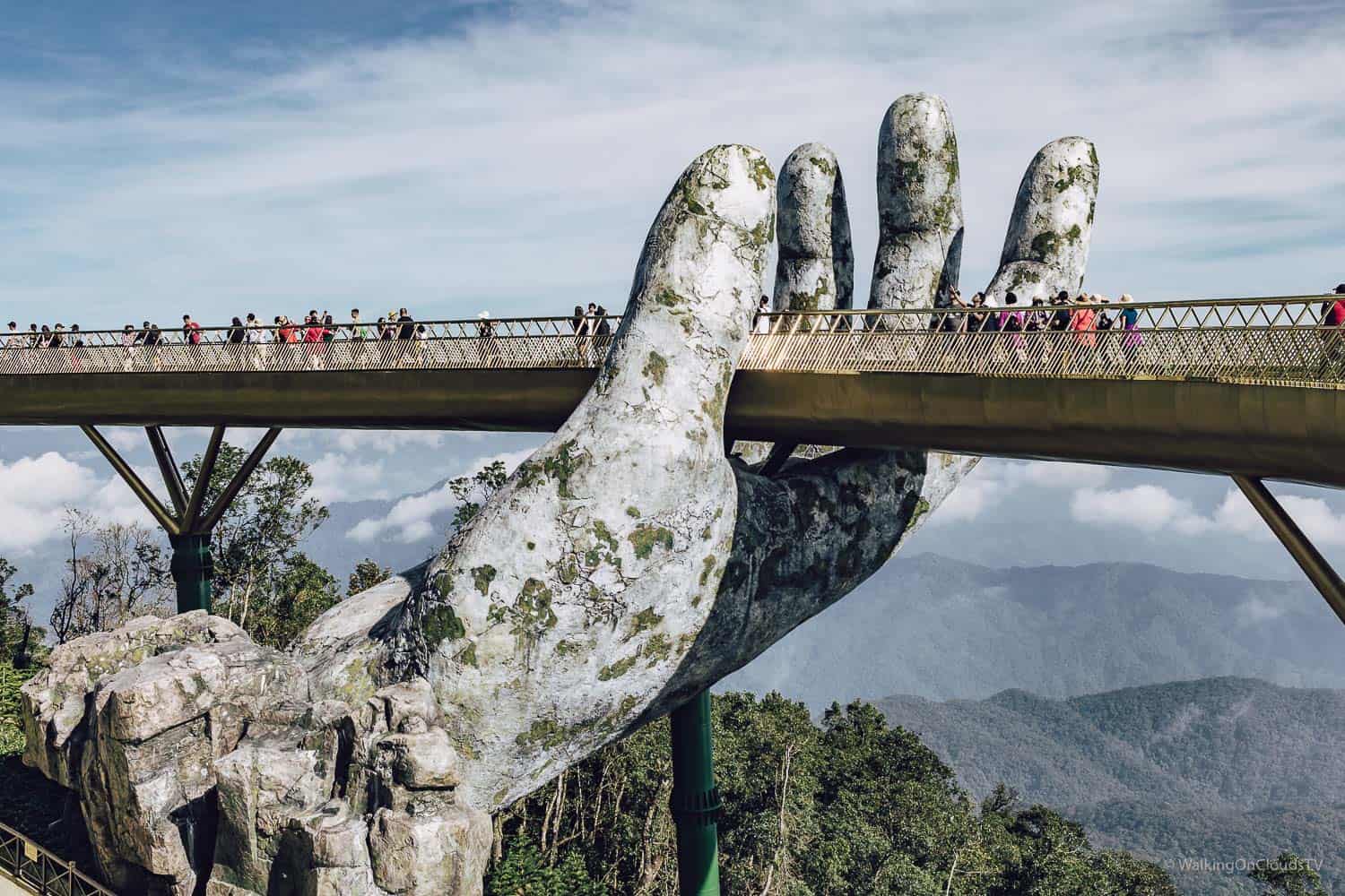 Da Nang - Vietnam - Was sollte man gesehen haben? Hoi An, Marble Mountains, Lady Buddha, Ba Na Hills, Golden Bridge, Drachenbrücke, Museum of Cham, Han Market