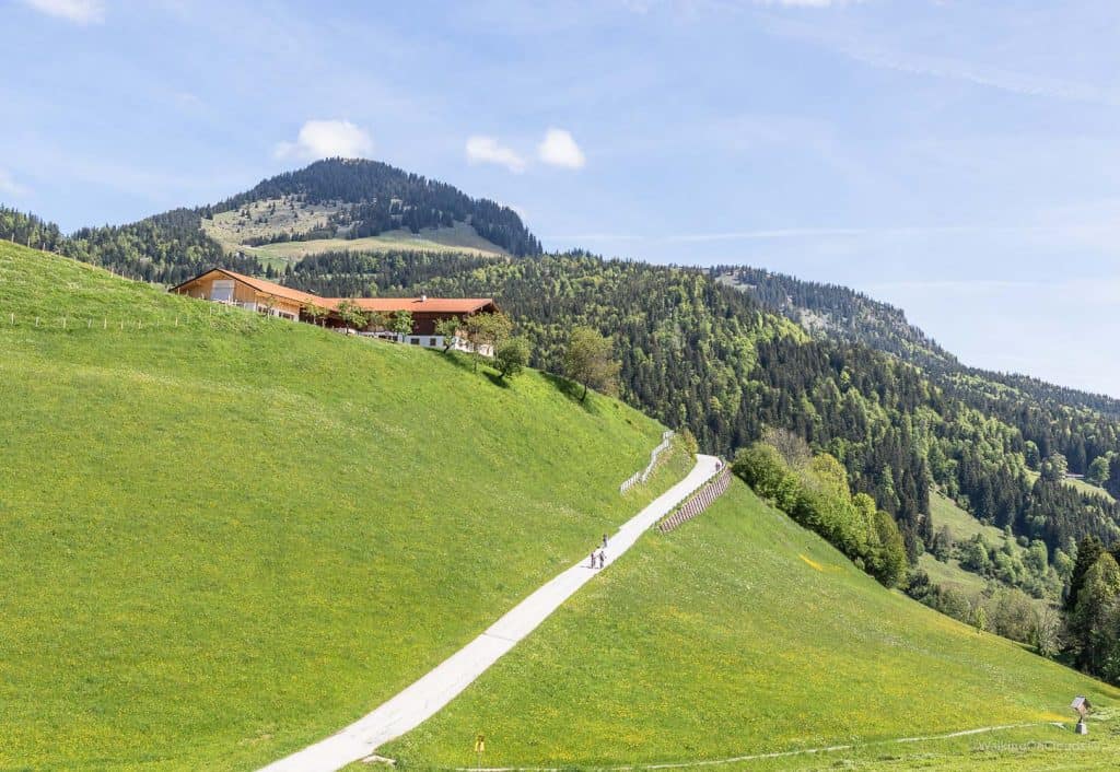 Yoga im Chiemgau - Mountain Retreat Center, Meditation, Auszeit, entspannen, relaxen, wandern, mountainbiken, Chiemgauer-Alpen, Best-Ager