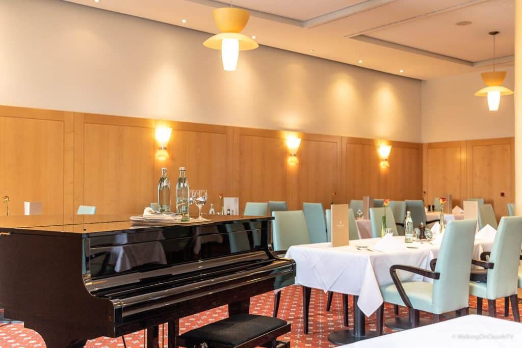 Tertianum Residenzen in Konstanz, Berlin und München. Wohnen im Alter mit dem Komfort eines 5-Sterne-Hotels. Housekeeping - Schwimmbad - Sauna - Fitness -Dachgarten
