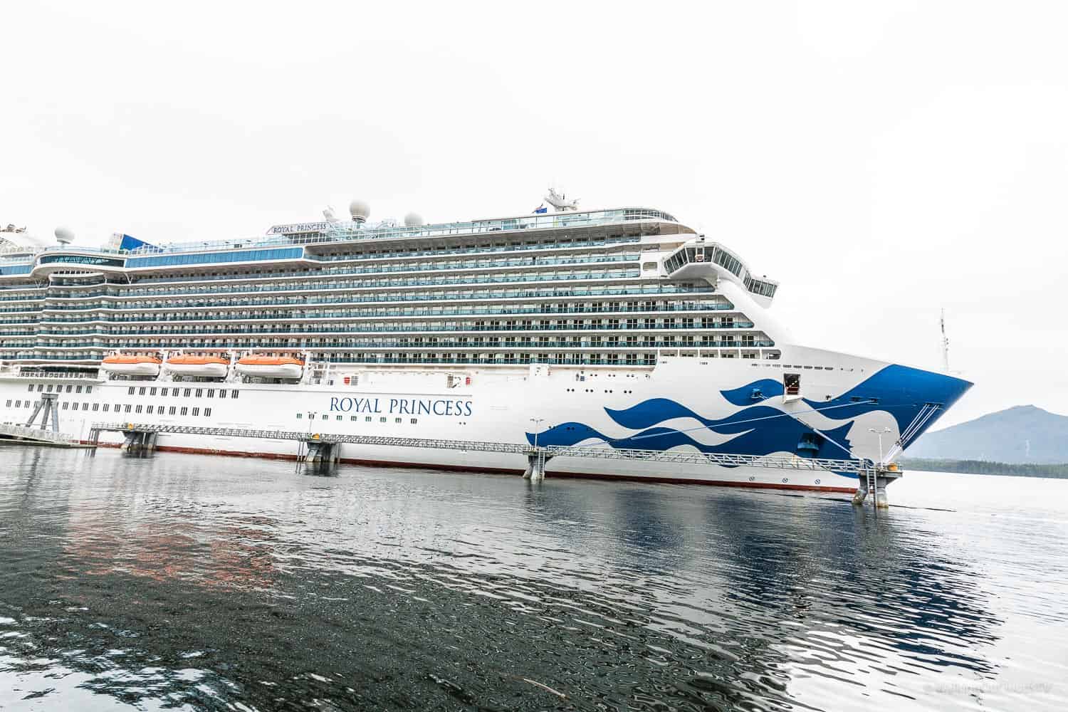 Alaska-Kreuzfahrt Princess Cruises - Royal Princess - Einschiffen - erster Eindruck - Kreuzfahrt erleben als Single, Best-Ager und Rentner - Was bietet das Schiff
