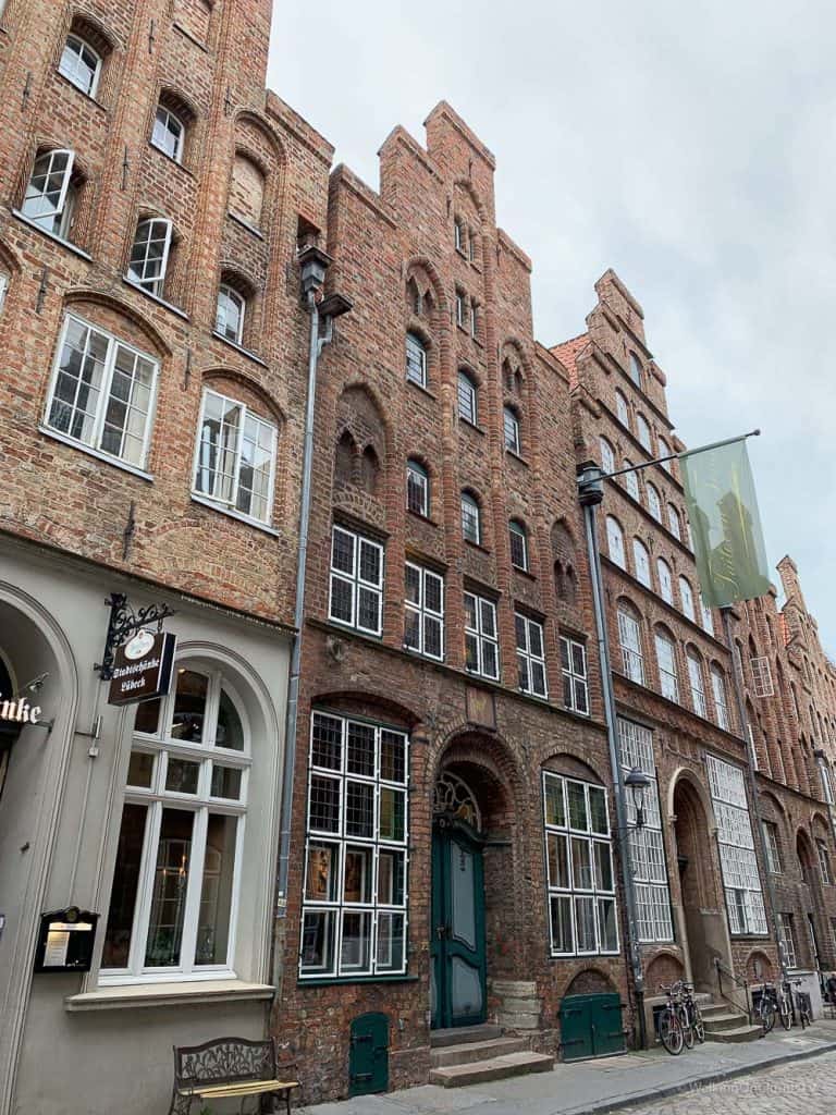 Hansestadt Lübeck - Historische Altstadt mit dem Holstentor und vielen weiteren Sehenswürdigkeiten wie Hansemuseum, Buddenbrookhaus, Günter-Grass-Haus, Museum Behnhaus Drägerhaus