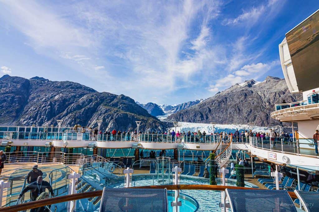 Alaska-Kreuzfahrt Princess Cruises - Royal Princess - Einschiffen - erster Eindruck - Kreuzfahrt erleben als Single, Best-Ager und Rentner - Was bietet das Schiff