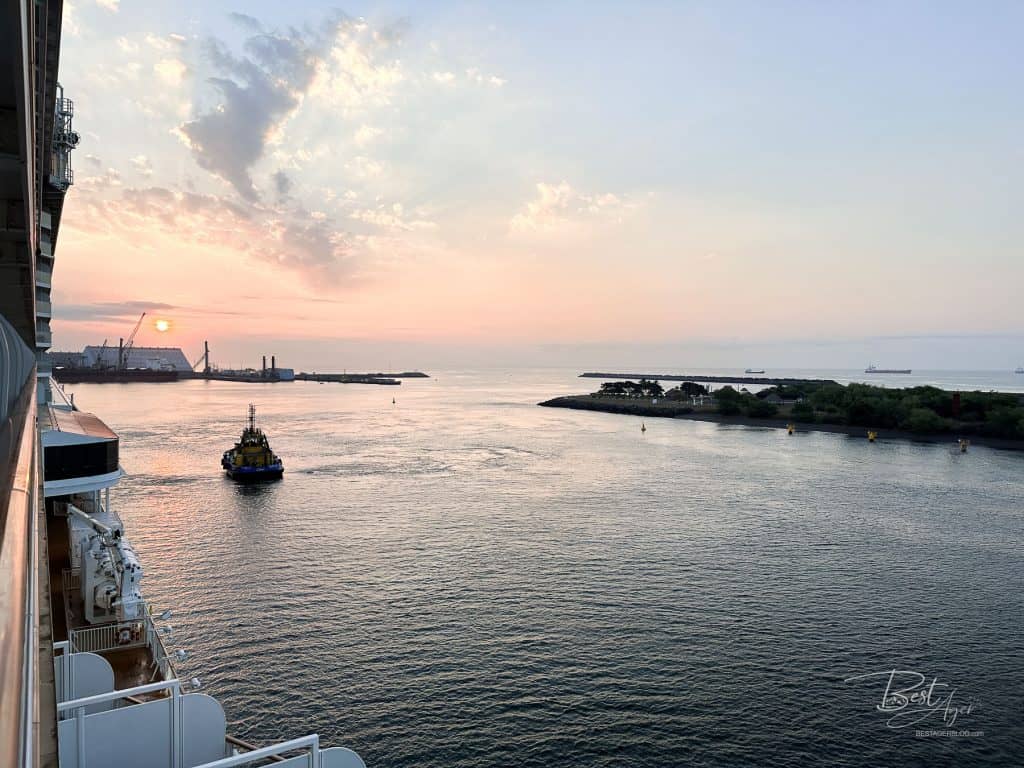 Kreuzfahrt von Los Angeles nach Miami durch den Panamakanal - Erfahrung Norwegian Joy - Ankunft in Guatemala